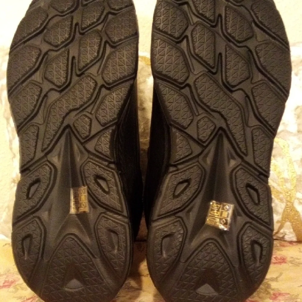 Men's Black Fur-Lined Shoes